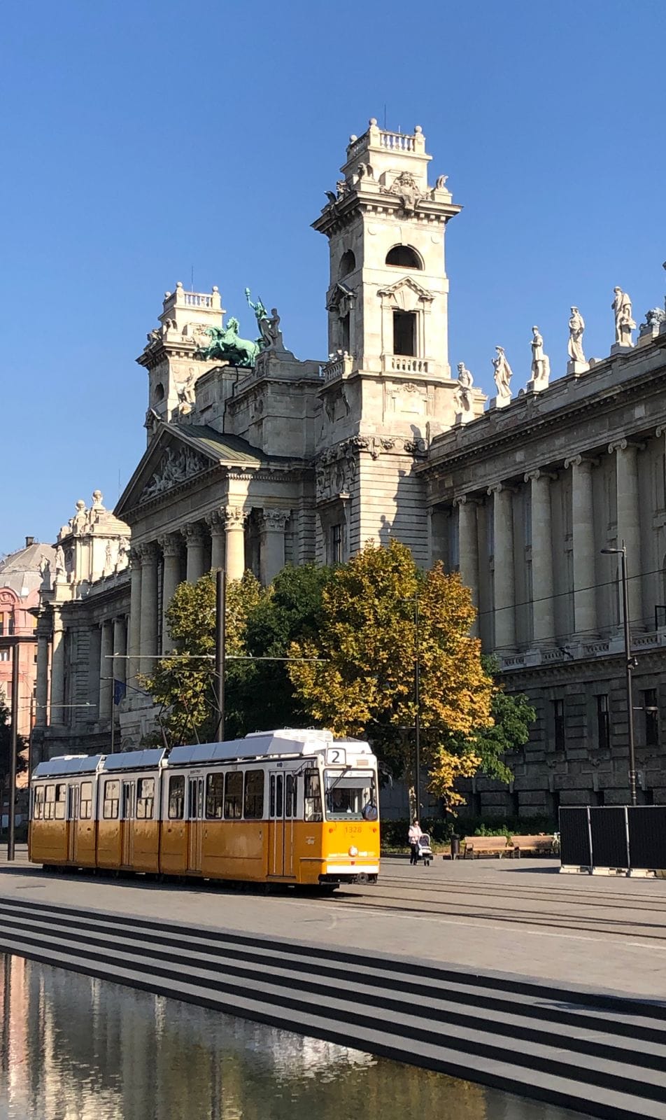 Danube Dispatches No 4: Wiring a Museum Piece
